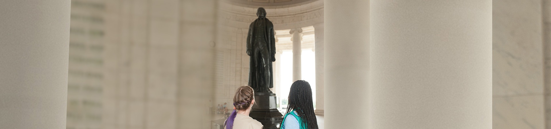  girls at jefferson memorial in washington dc 